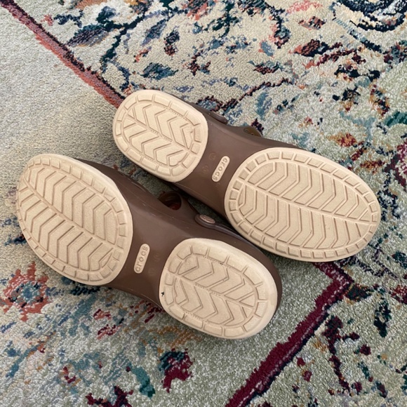 Crocs - Picture 2 of 4